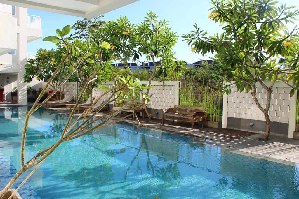 Paragon Hotel Seminyak Buitenkant foto