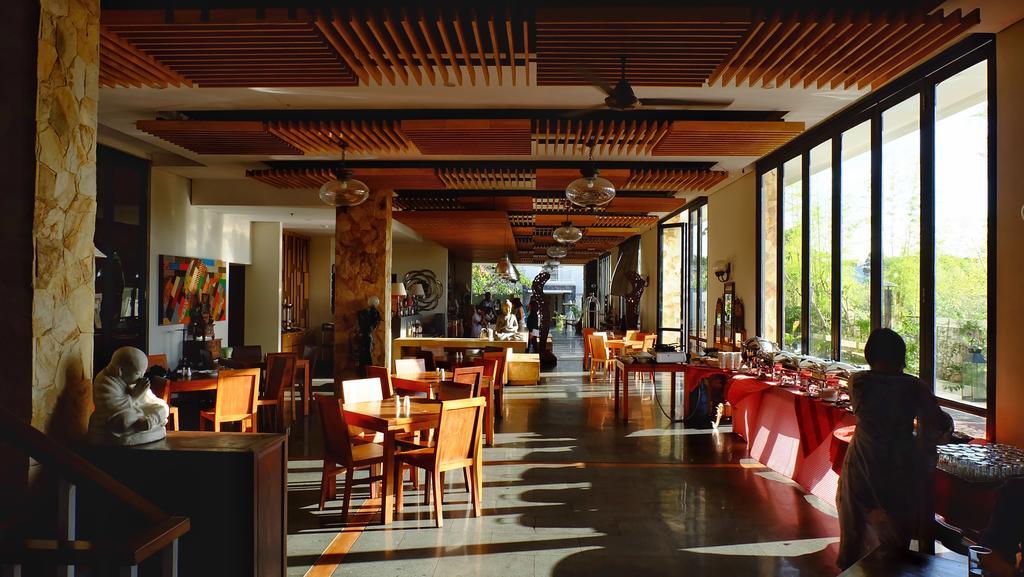 Paragon Hotel Seminyak Buitenkant foto