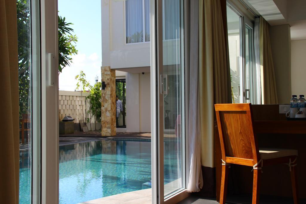 Paragon Hotel Seminyak Buitenkant foto